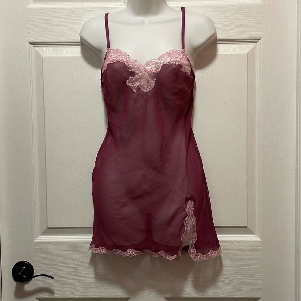 Victoria’s Secret Chemise Nightie Sexy Lacy Sheer Plum Colour Size EXTRA…
